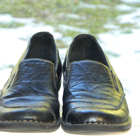 2 for/ $40 Clarks Bendable Black Leather Flat Pull on Shoes Size 10 Model #83531 - Picture 3 of 10